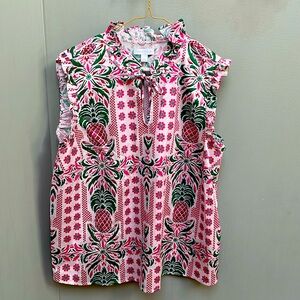 Sleeveless Size L never worn summer blouse
